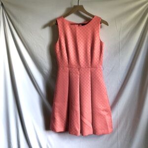 Coral Tahari dress with pockets